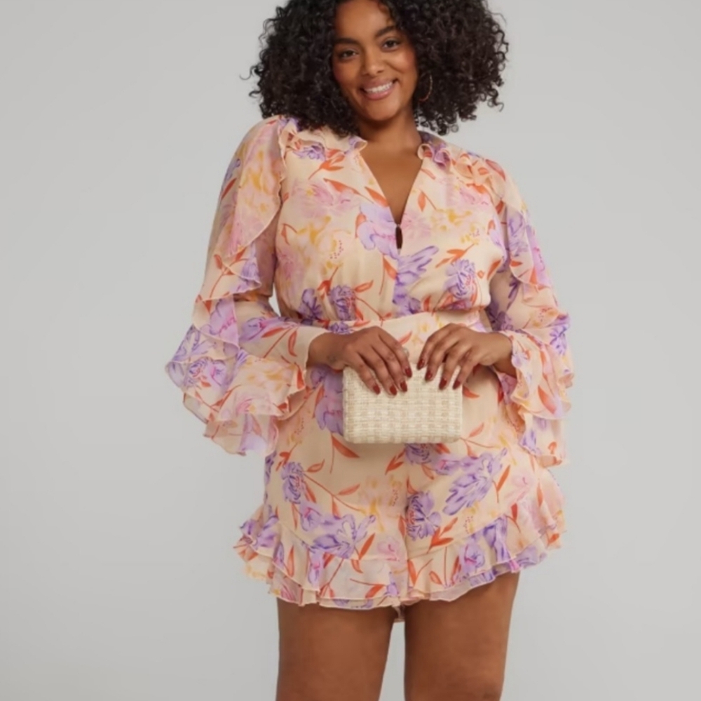 Fashion to Figure Floral Ruffle Romper Women's 0 (L/12)